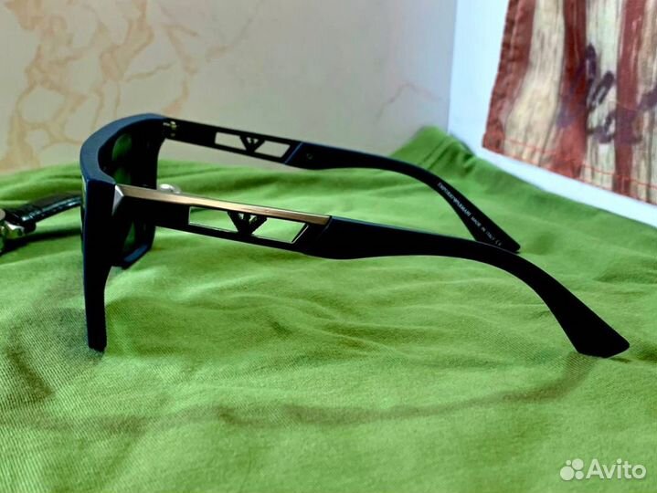 Солнцезащитные очки emporio armani новые полароид