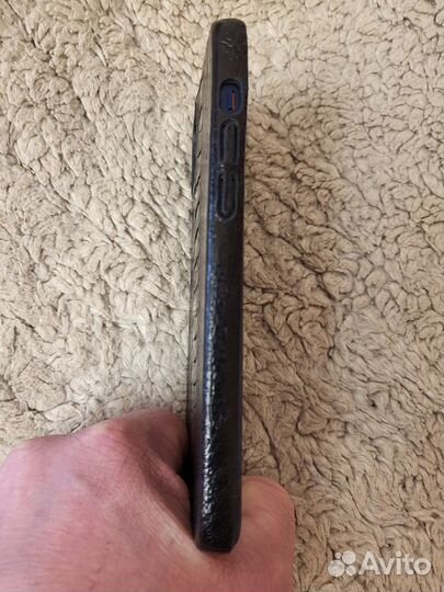 Кожаный чехол на iPhone 12/12pro