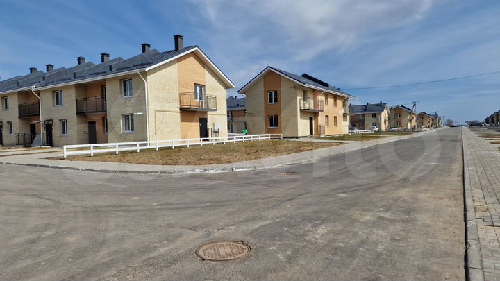 4-к. квартира, 97,7 м², 1/2 эт.