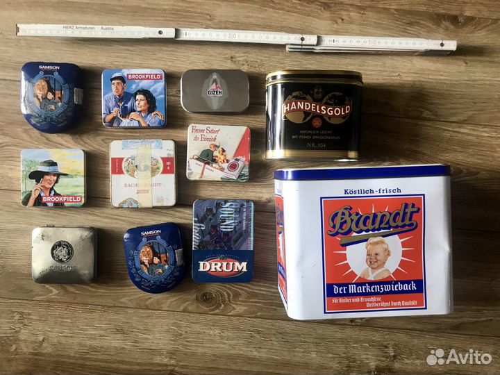 Банки винтажные жестяные Европа