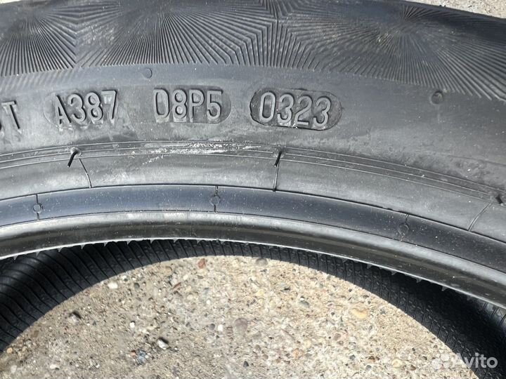 Continental ContiPremiumContact 6 275/35 R22