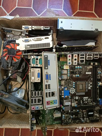 Материнские платы и видеокарты на запчасти