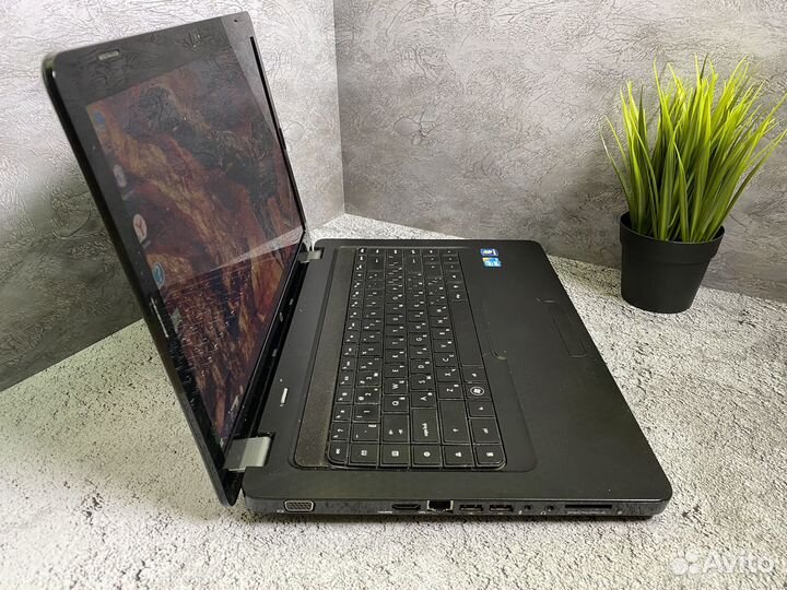 Быстрый ноутбук HP 2 видеокарты/SSD