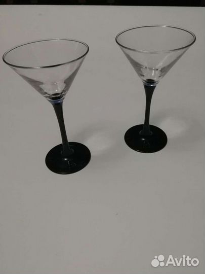 Посуда, фужеры, чайник, термос