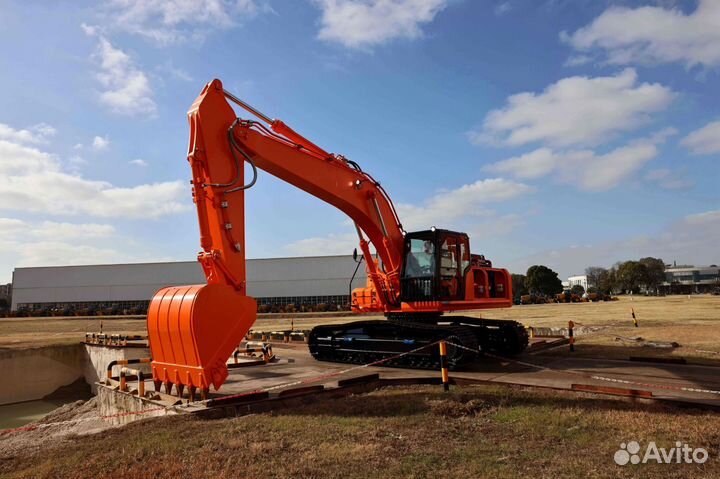 Гусеничный экскаватор Lonking CDM6225N, 2023