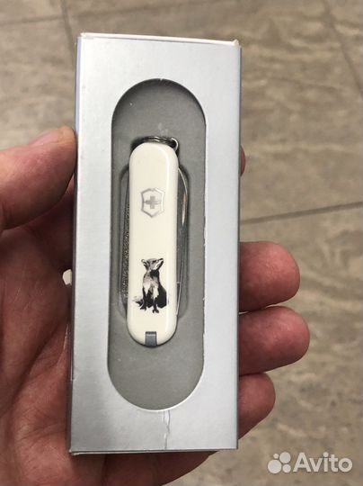 Victorinox Kettu by Teemu Järvi