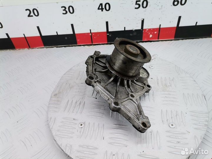 Насос водяной (помпа) для Audi A6 C5 059121004E