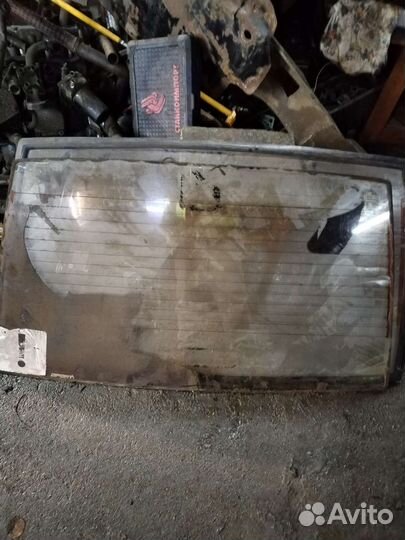 Стекла задние ваз 2108