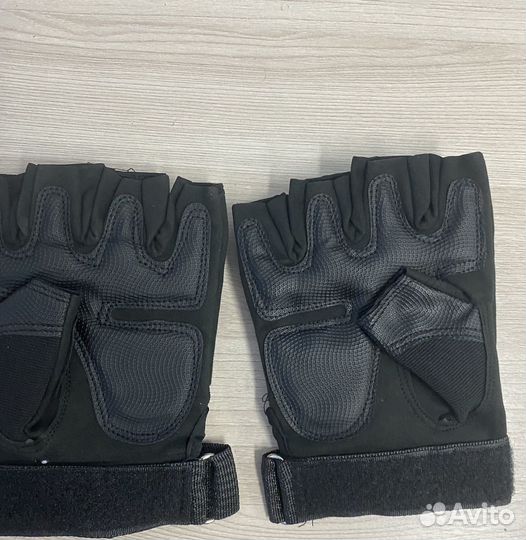Перчатки тактические