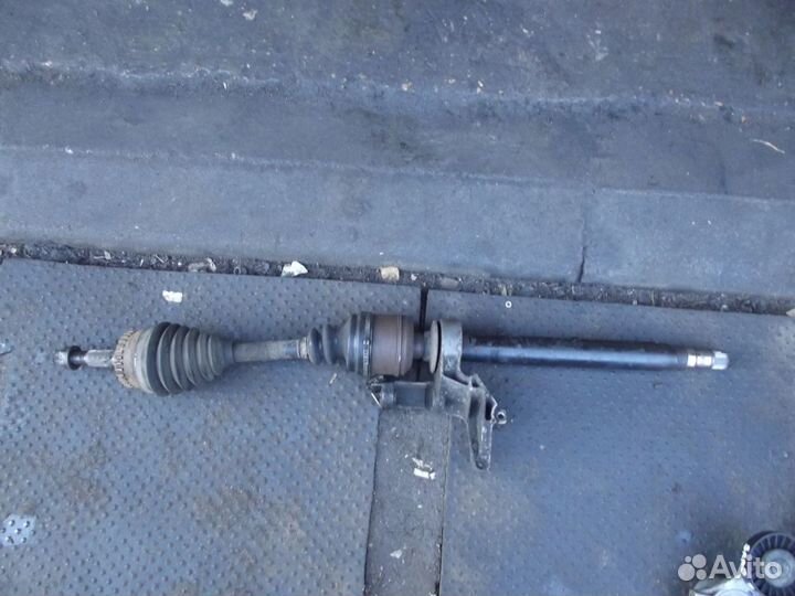 Привод передний правый Saab 9-5 97-10