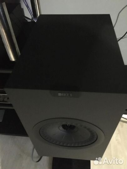 Полочная акустика KEF Q350 Satin Black