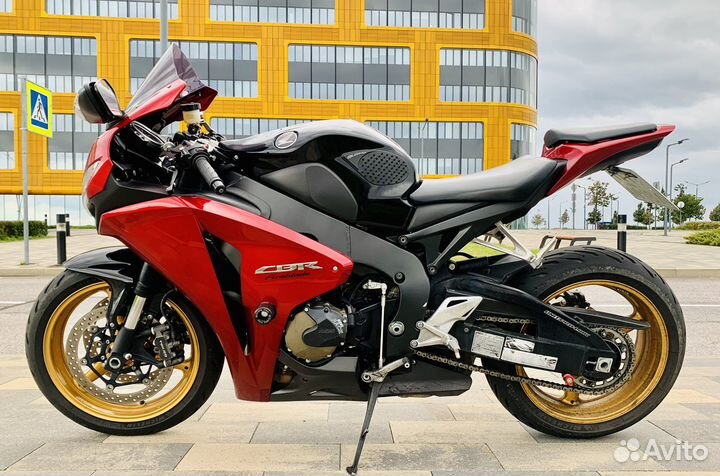 Honda CBR 1000 RR Fireblade 2008