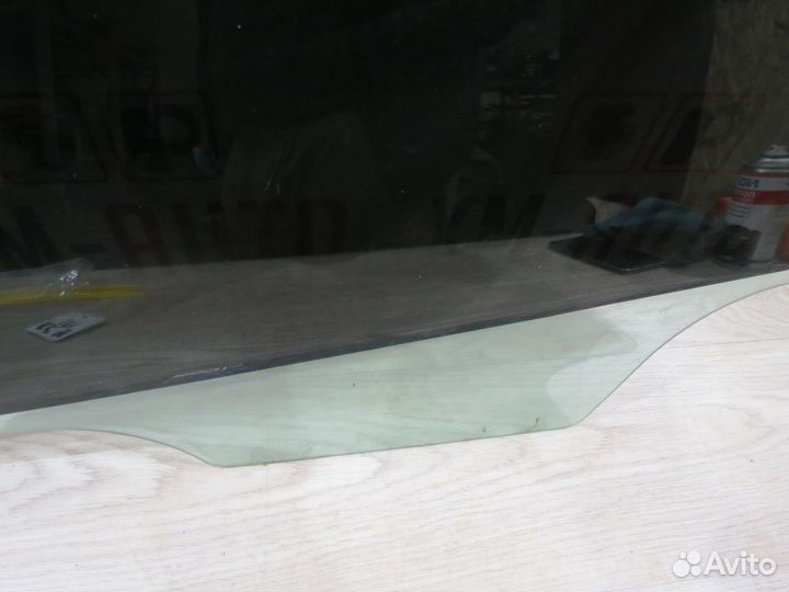 Стекло заднее левое Chevrolet Cruze
