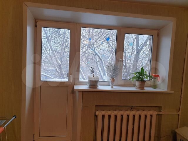 3-к. квартира, 56 м², 4/4 эт.