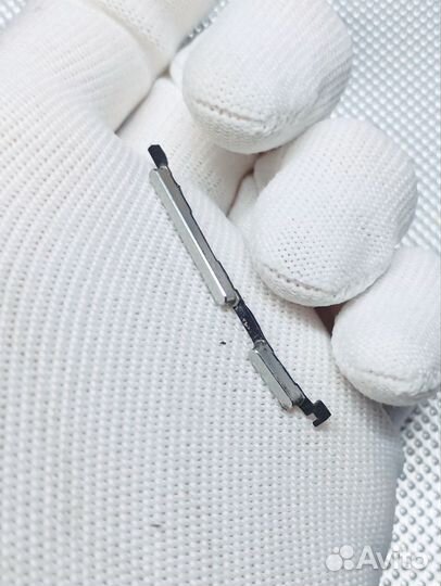 Xiaomi Mi4. Боковые кнопки корпуса. Оригинал