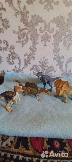 Коллекция динозавров