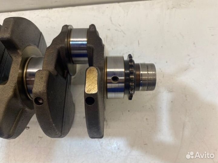 Коленвал Audi A6 C6 2.0 2008
