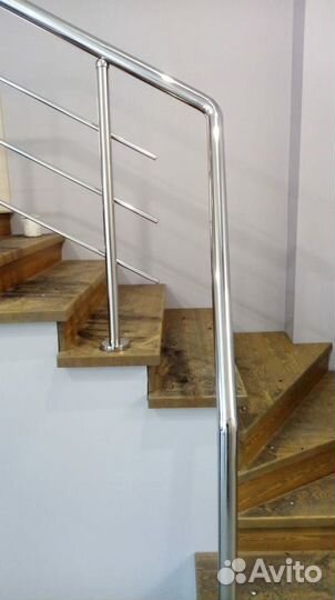 Перила для лестниц