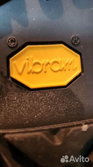 Берцы зимние Vibram 42 размер