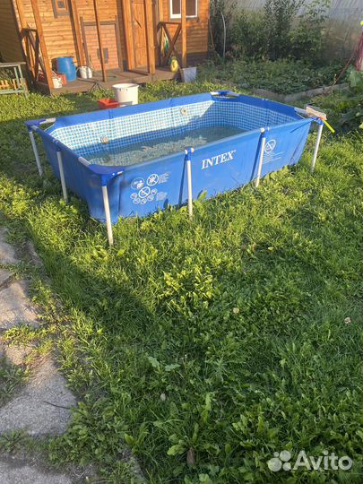 Каркасный бассейн intex