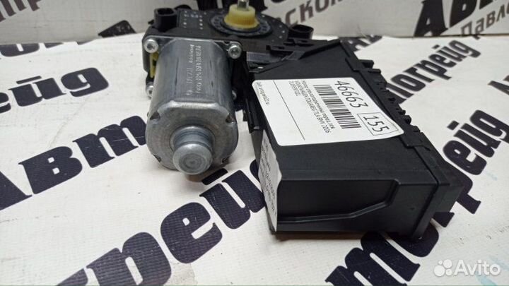 Мотор стеклоподъемника передний левый Volkswagen