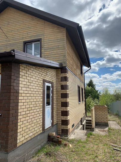 Дом 225,5 м² на участке 11 сот.