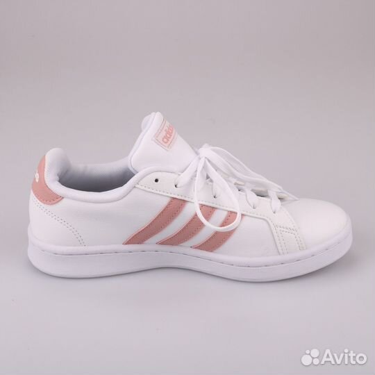 Кроссовки Adidas