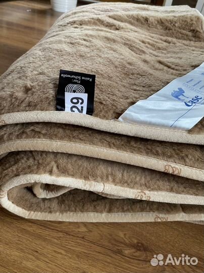 Одеяло из верблюжьей шерсти новое