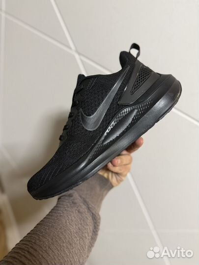 Кроссовки nike