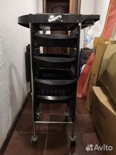 Тележка парикмахерская 