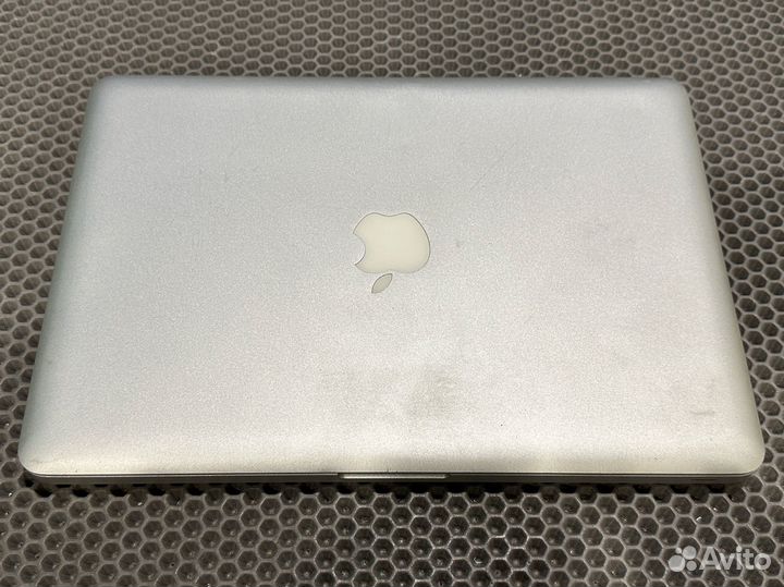 Macbook Pro 13 (i5/8ram/128ssd + 320hdd/234 цикла)