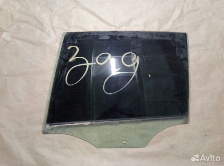 Стекло двери заднее левое Volkswagen Golf VI cbzb