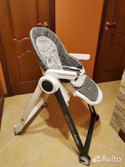 Детский стульчик для кормления Happy Baby