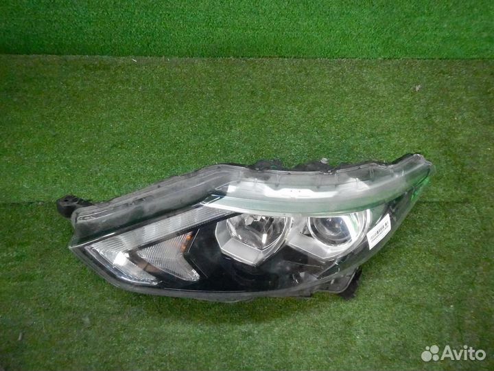 Фара левая Nissan Qashqai J11 (2013-2019) галоген