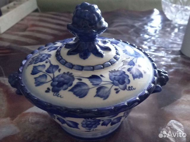 Сахарница гжель