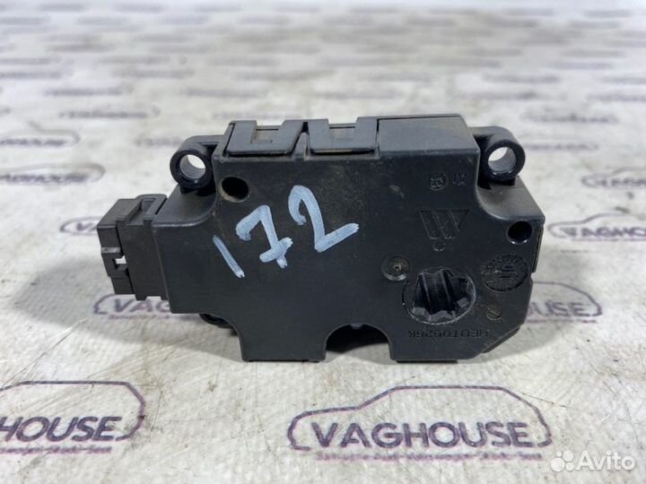 Моторчик заслонки печки Audi A7 4G 3.0 CGW 2011