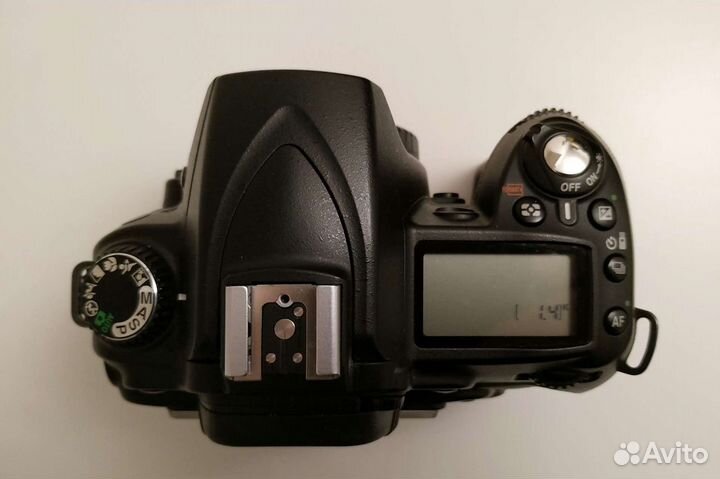 Зеркальный фотоаппарат