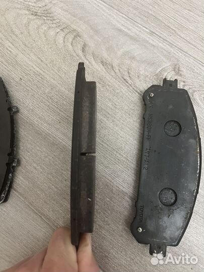 Колодки тормозные передние toyota/lexus