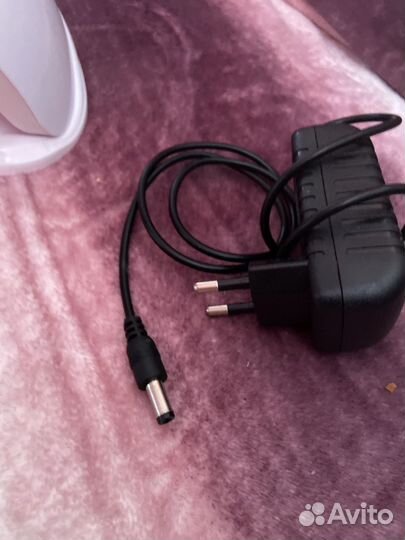 Лампа для ногтей