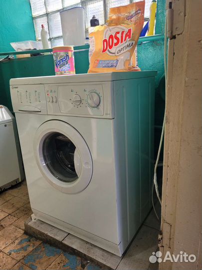 Стиральная машина 5кг indesit