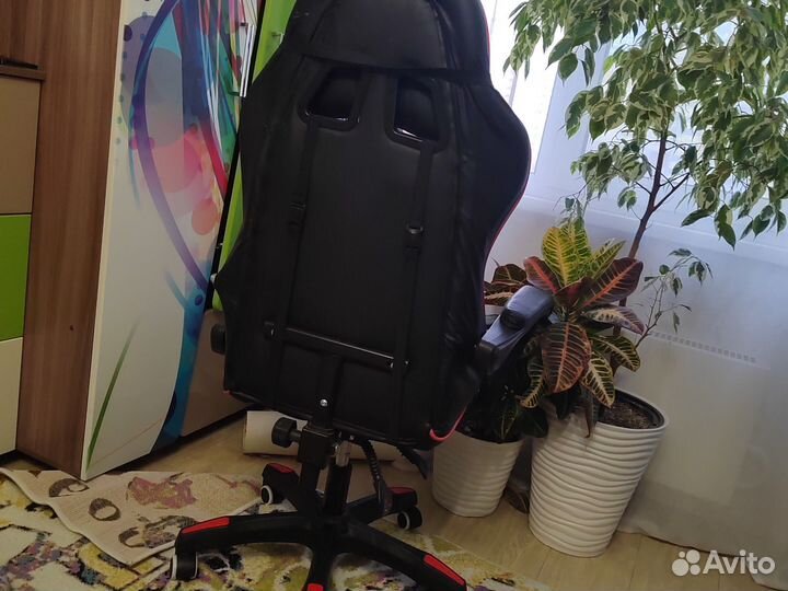 Компьютерный стул