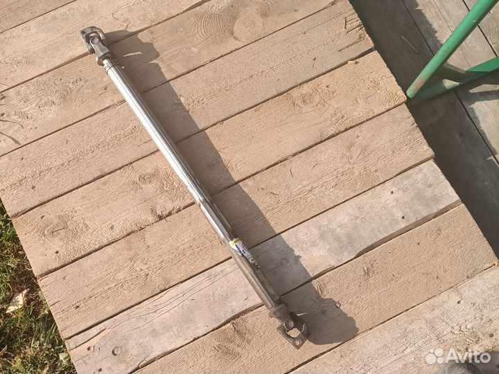 Вал рулевой volvo fh