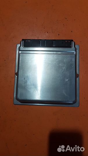 Блок управления двигателем на Mercedes W210