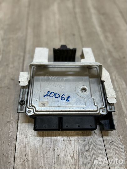 Эбу двигателя 1.6 B4164T Volvo S60 S80