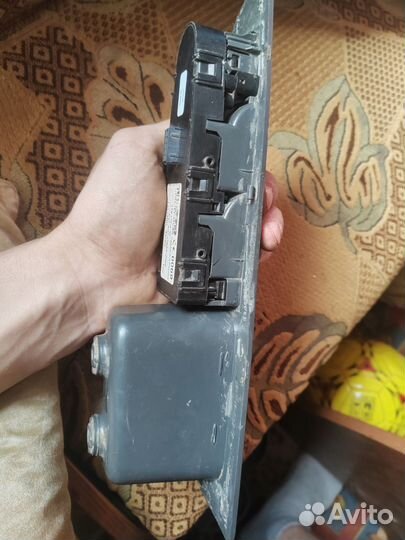 Модуль управления стеклоподъемниками priora