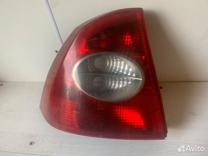 Фонарь задний (стоп - сигнал) ford focus 2