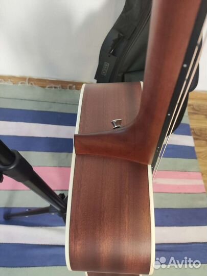 Гитара saga SF700 массив ели + подставка