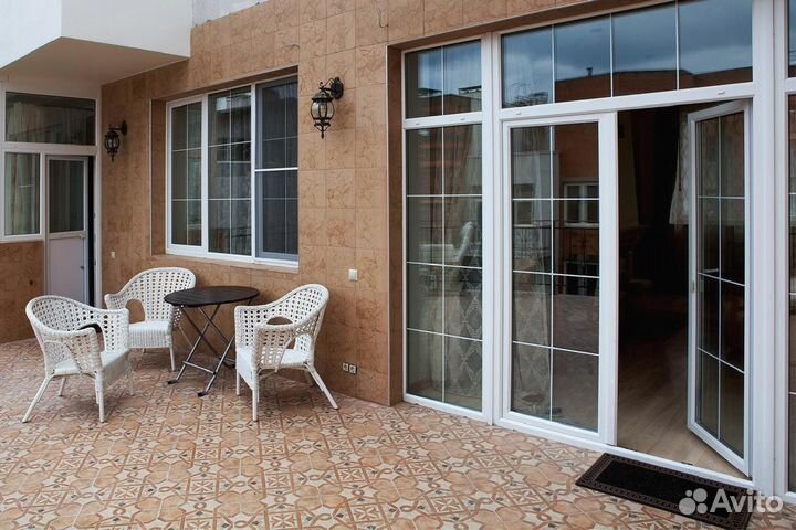 Входные группы двери