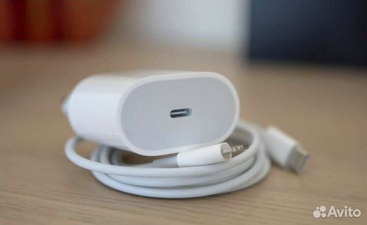 Зарядка на iPhone блок+кабель
