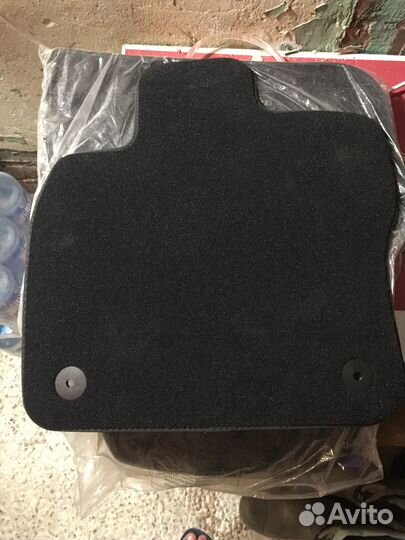 Оригинальные коврики Tiguan 2